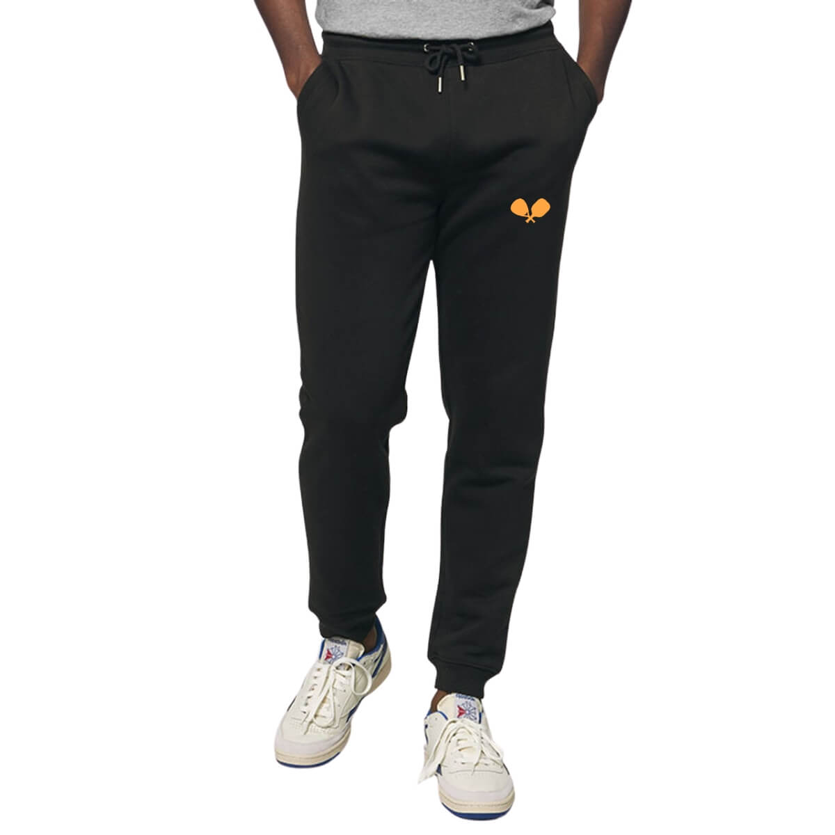 Pace zwarte joggingbroek met oranje racket logo heren