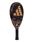 Schuin vooraanzicht Adidas Arrow Hit Carbon CTRL – Pro Controle & Carbon Power | 2026